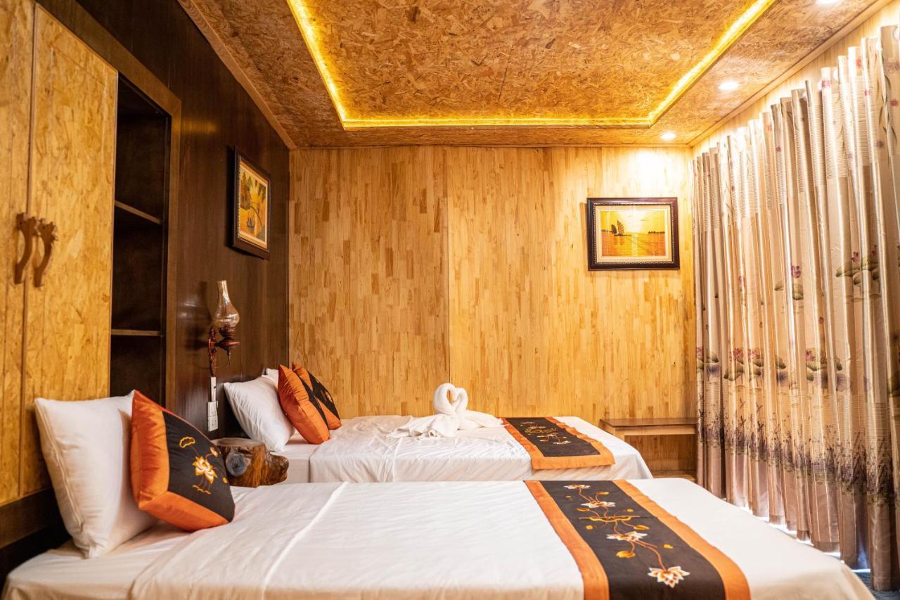 Camellia Eco Home &Tra My Restaurant นิญบิ่ญ ภายนอก รูปภาพ