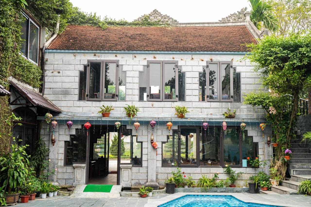 Camellia Eco Home &Tra My Restaurant นิญบิ่ญ ภายนอก รูปภาพ