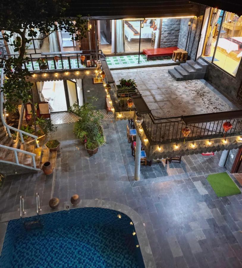 Camellia Eco Home &Tra My Restaurant นิญบิ่ญ ภายนอก รูปภาพ